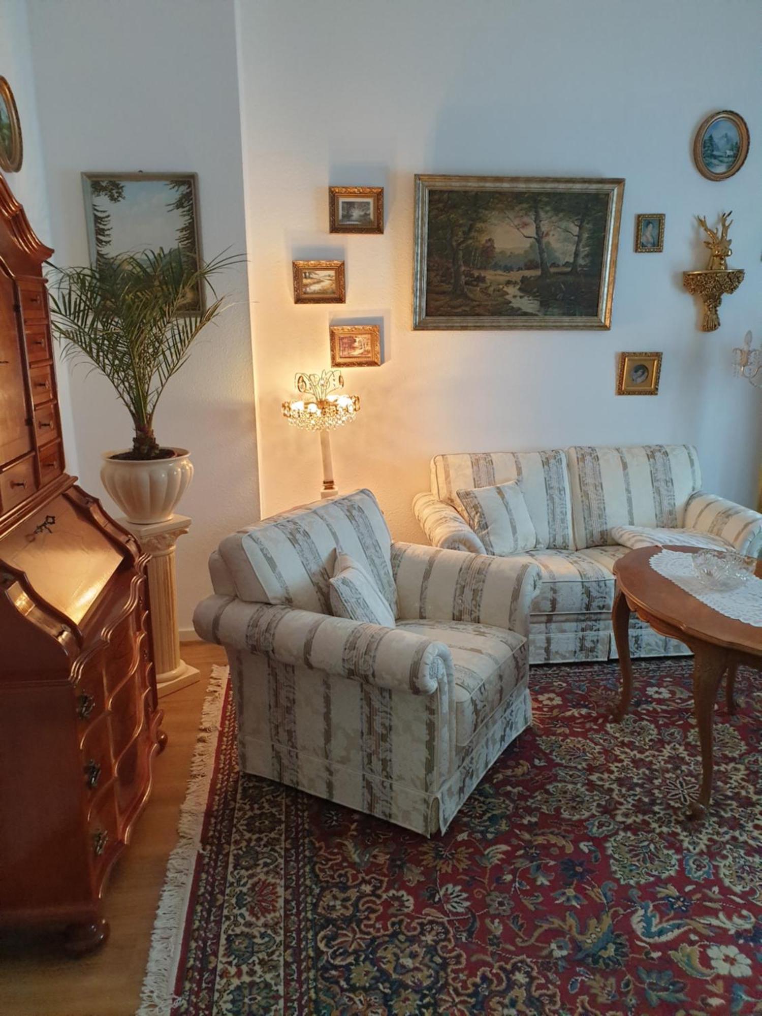 Gaestewohnung Elegance Хале Екстериор снимка